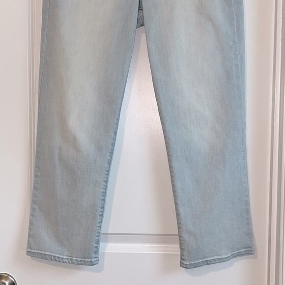 Calvin Klein Jeans Cropped Straight Leg Jeans - Picture 3 of 8